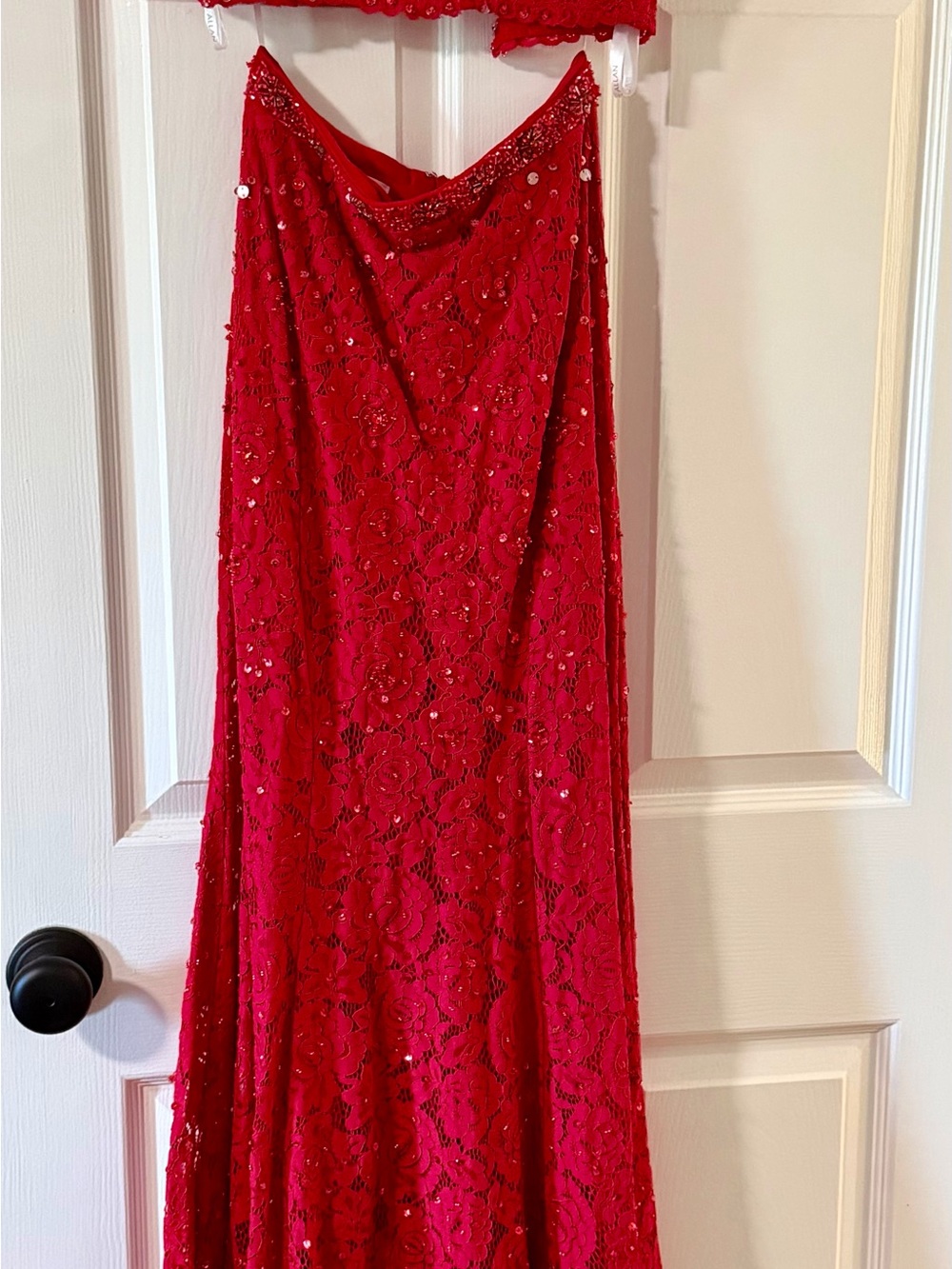 Elegant Red Lace Evening Gown - Women Dresses 2 piece